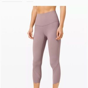 Lululemon Wunder Under leggings